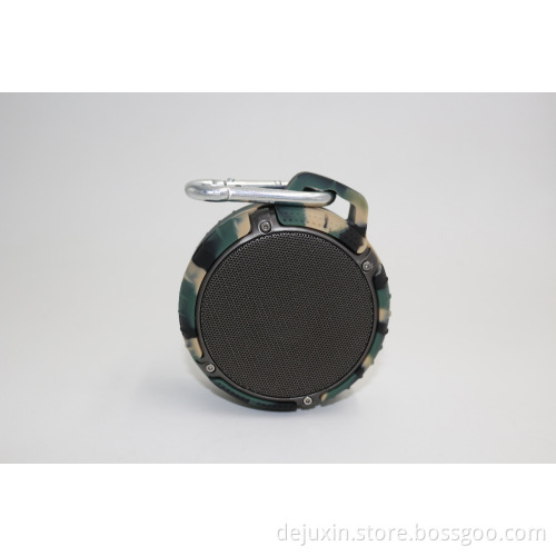2015 latest high-end outdoor portable waterproof bluetooth speaker